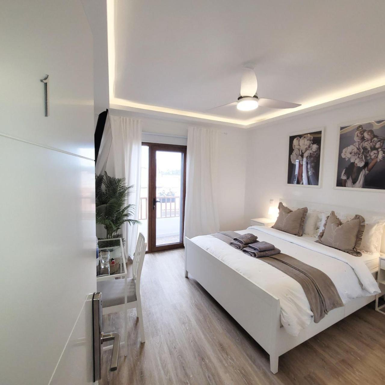 Vv Condevega Hotel Телде Екстериор снимка
